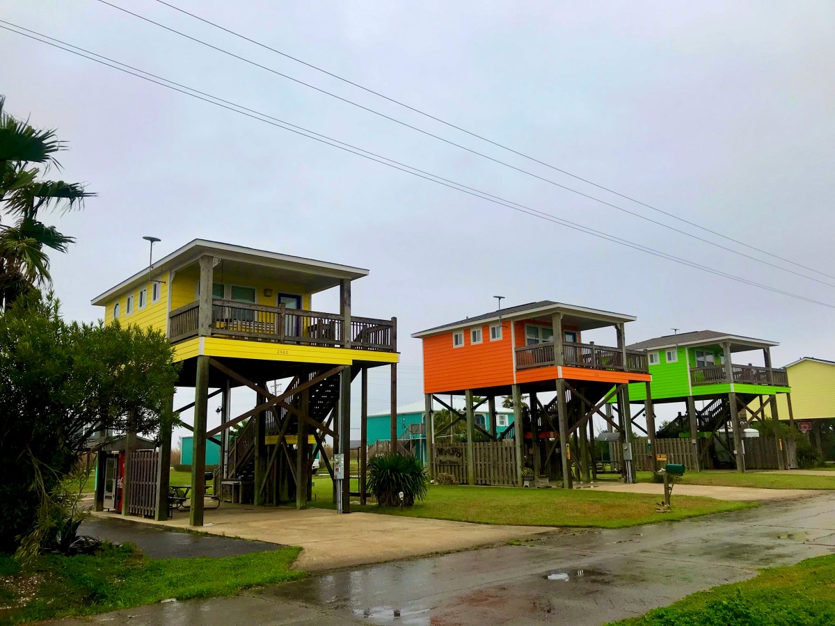 Are Houses on Stilts the Future of Sea Level Rise-Threatened Coastal Real&nbsp;Estate?